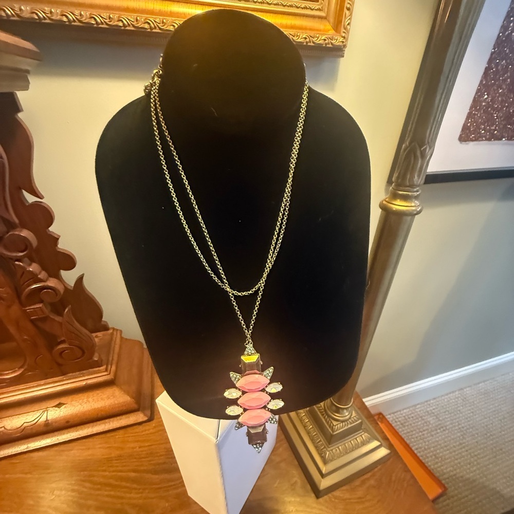 Vintage J. Crew Gold Chain w/ Pink Green Art Deco Pendant Necklace 34” - Picture 2 of 11